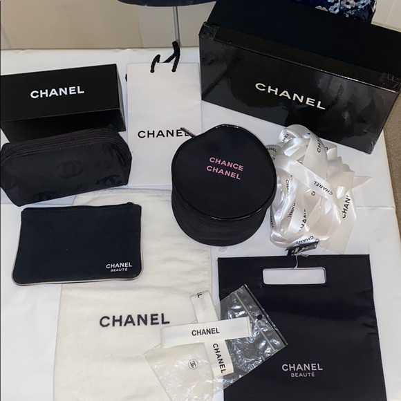 Chanel Empty Boxes, Cosmetic Bags, Dustbag &Ribbon - Picture 1 of 4